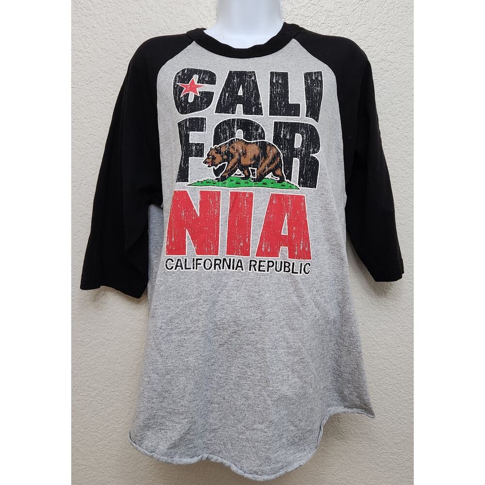 Alstyle Black Gray Red California Republic Graphic Print T Shirt Large Crew Neck